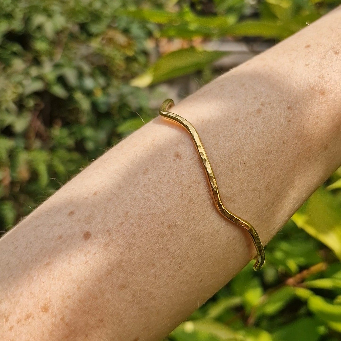 Ripple Flow Bangle - Gold Vermeil