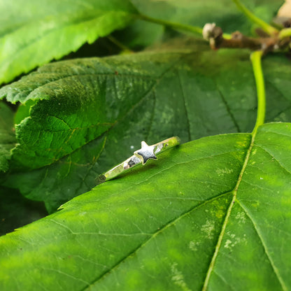 Dainty Star Ring