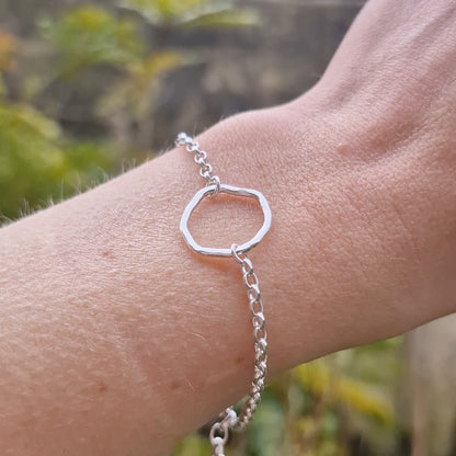 Ripple Lone Wave Bracelet
