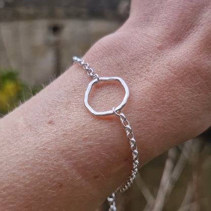 Ripple Lone Wave Bracelet