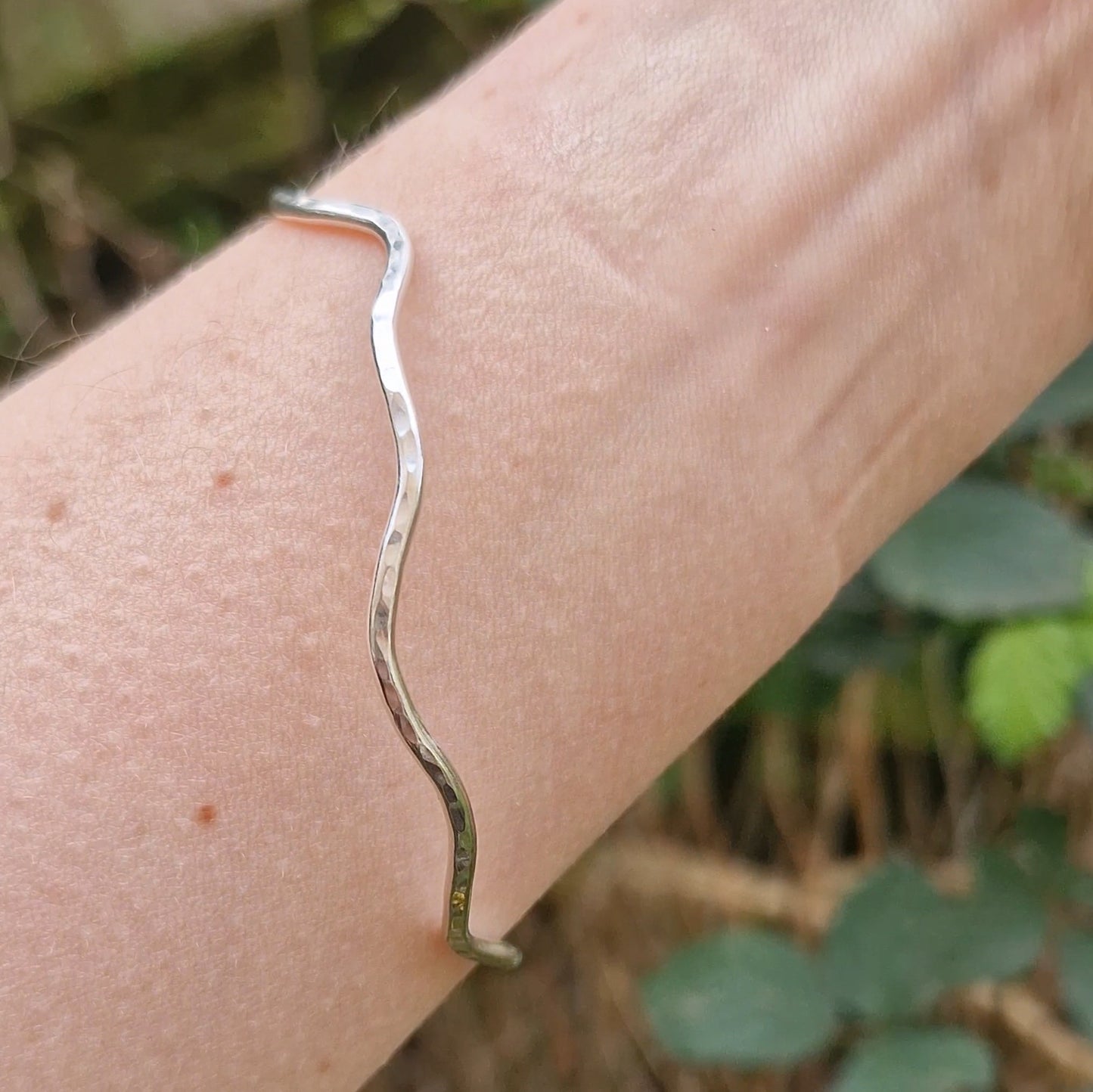 Ripple Flow Bangle