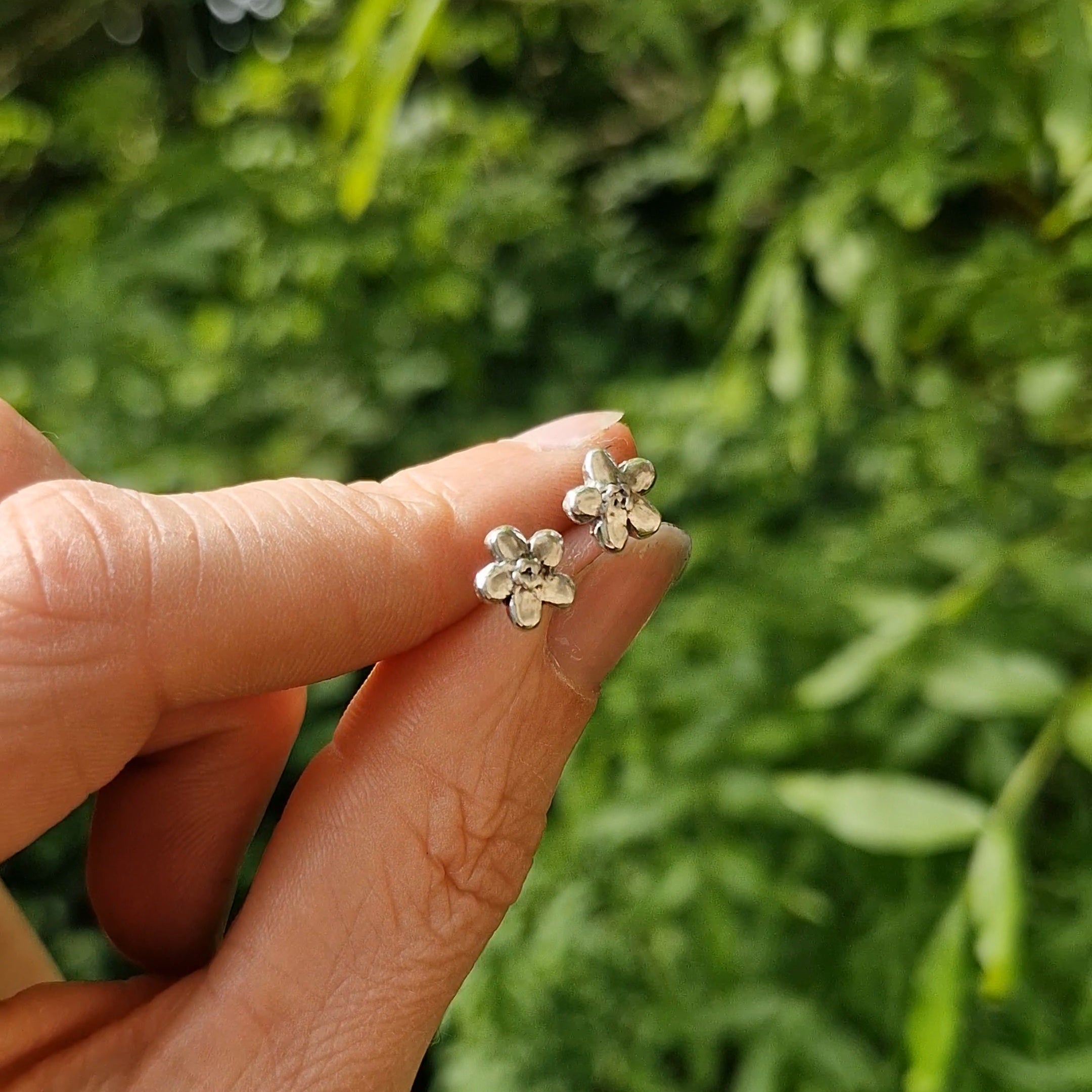 Lacock Forget-me-not Imprint Studs