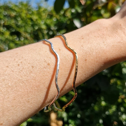 Ripple Flow Bangle - Gold Vermeil