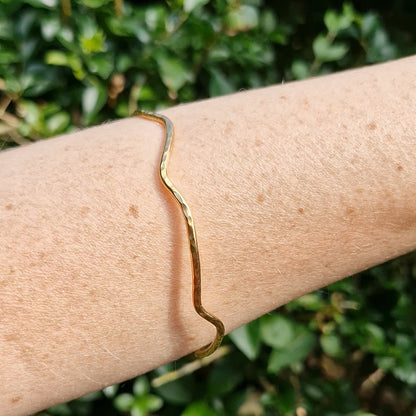 Ripple Flow Bangle - Gold Vermeil