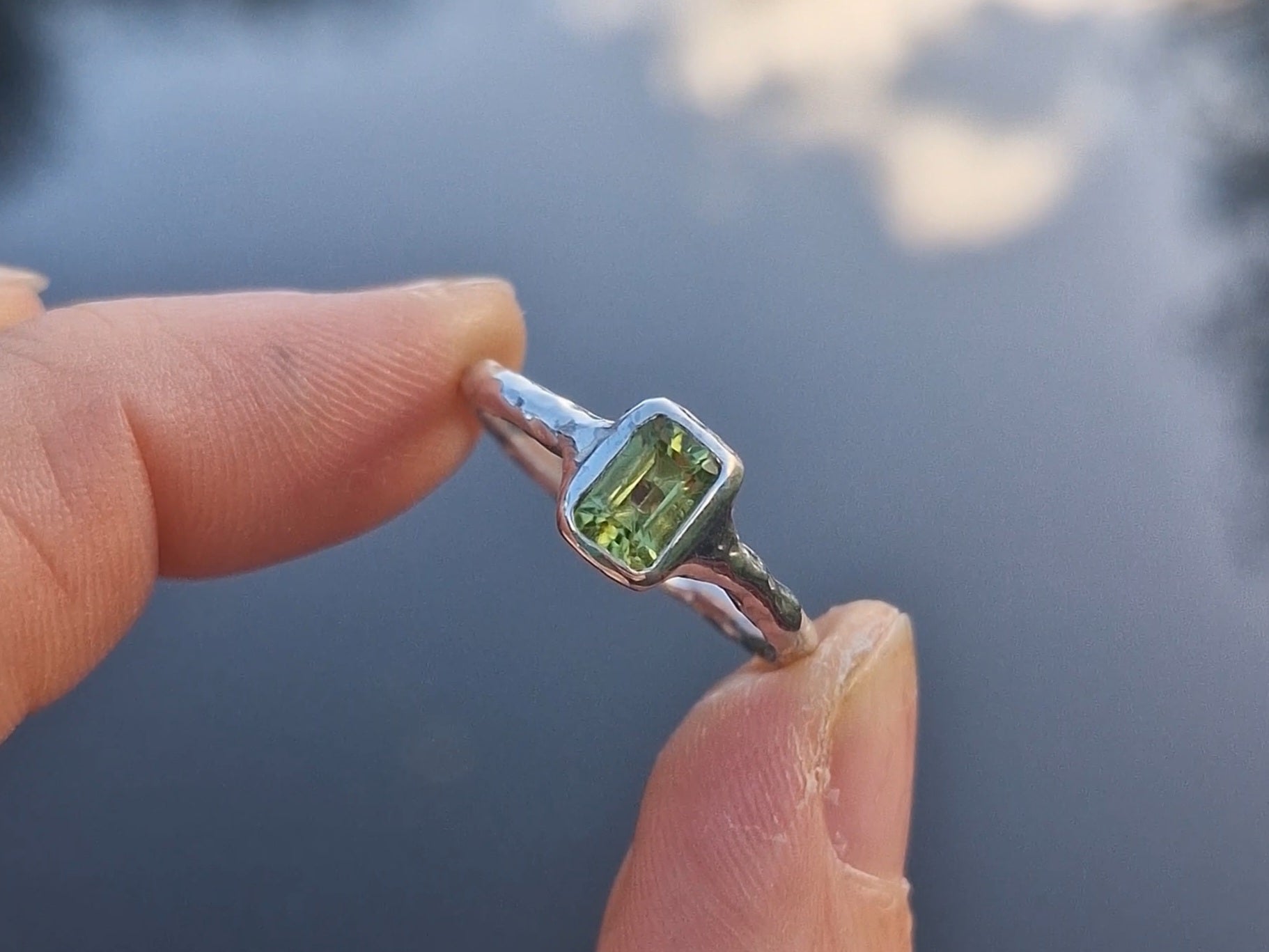 Molten Peridot Ring - Size UK O 1/2