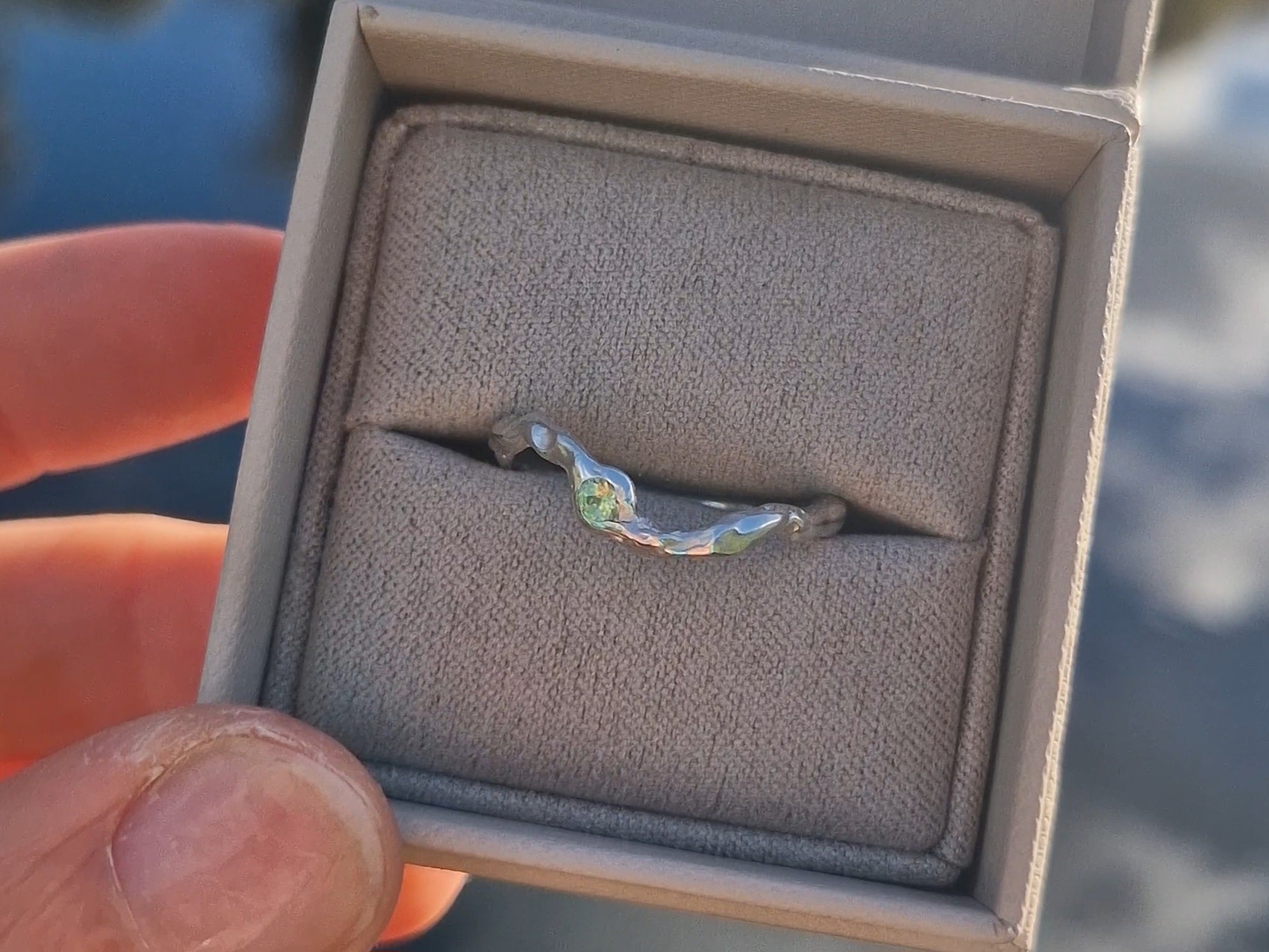 Molten Peridot Wave Ring - Size UK O