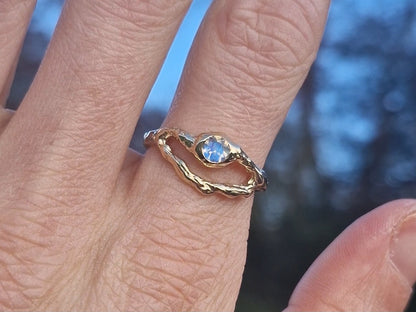 9ct Gold Molten Aura Ring