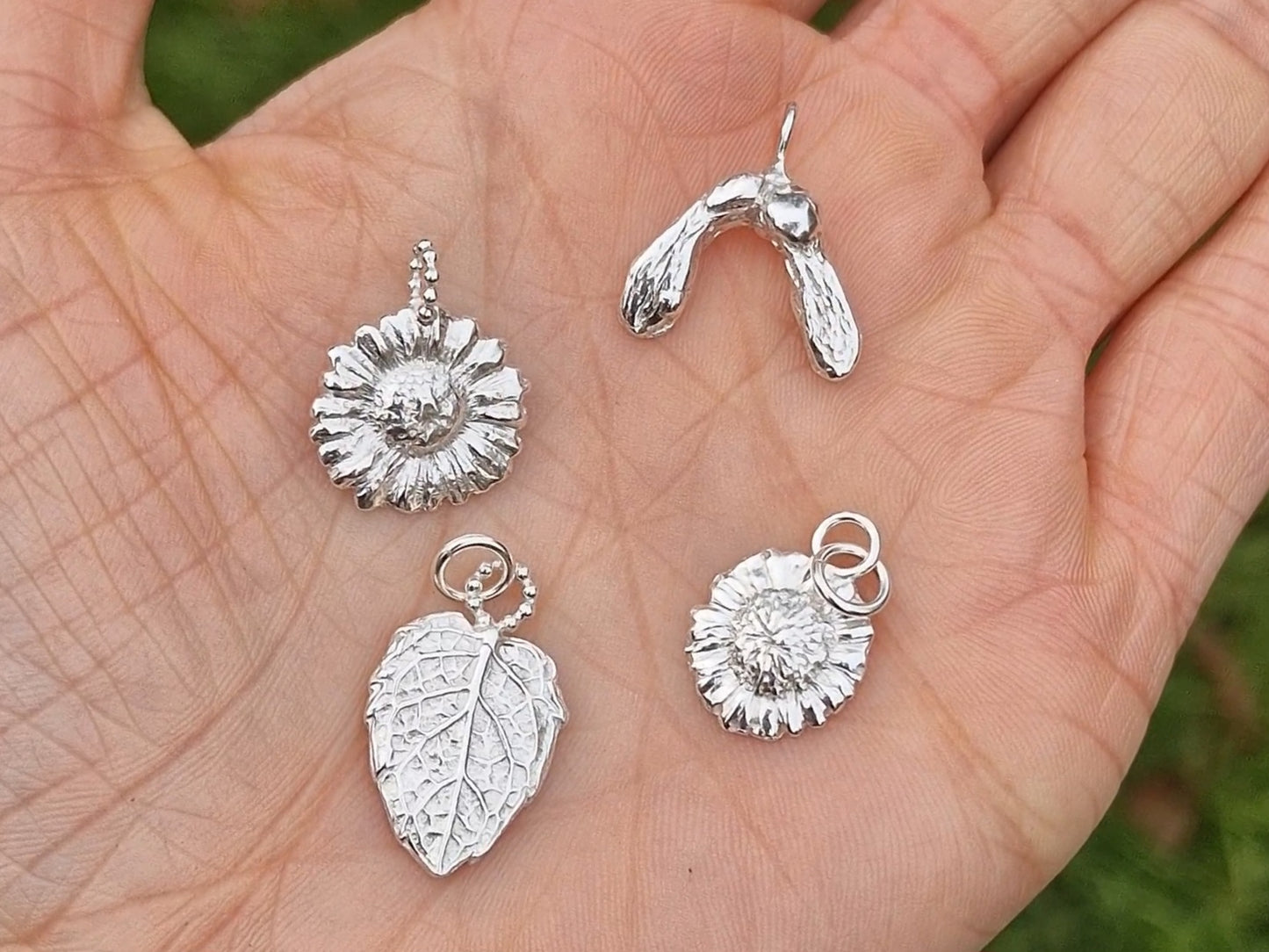 Lacock Imprint ~ Unique Leaf