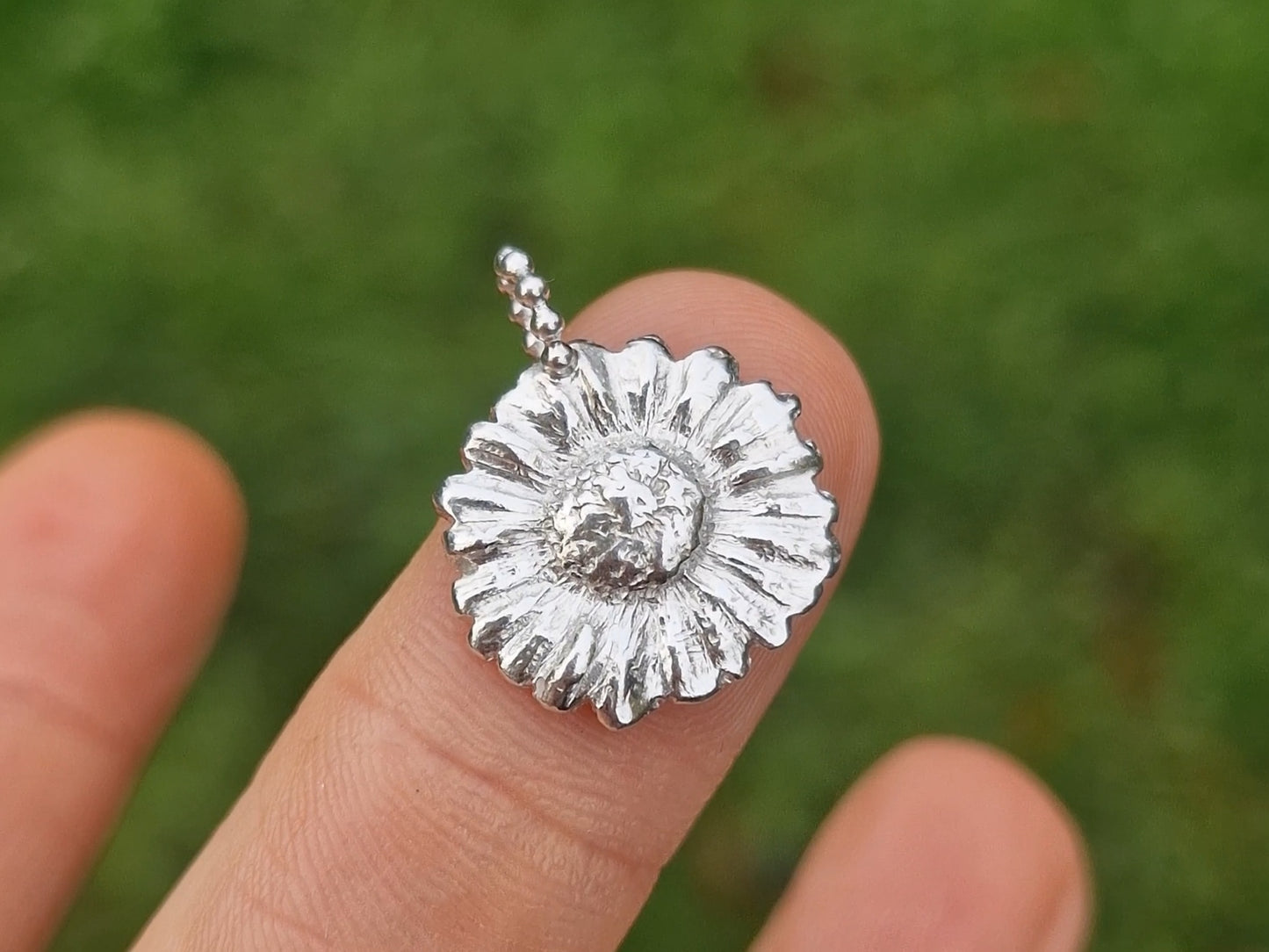 Lacock Imprint ~ Unique Daisy no.4