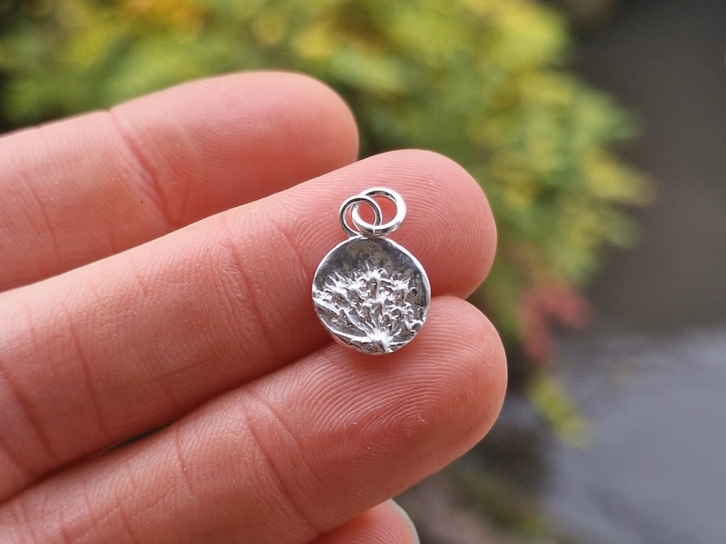 Lacock Disc Imprint Necklace 32