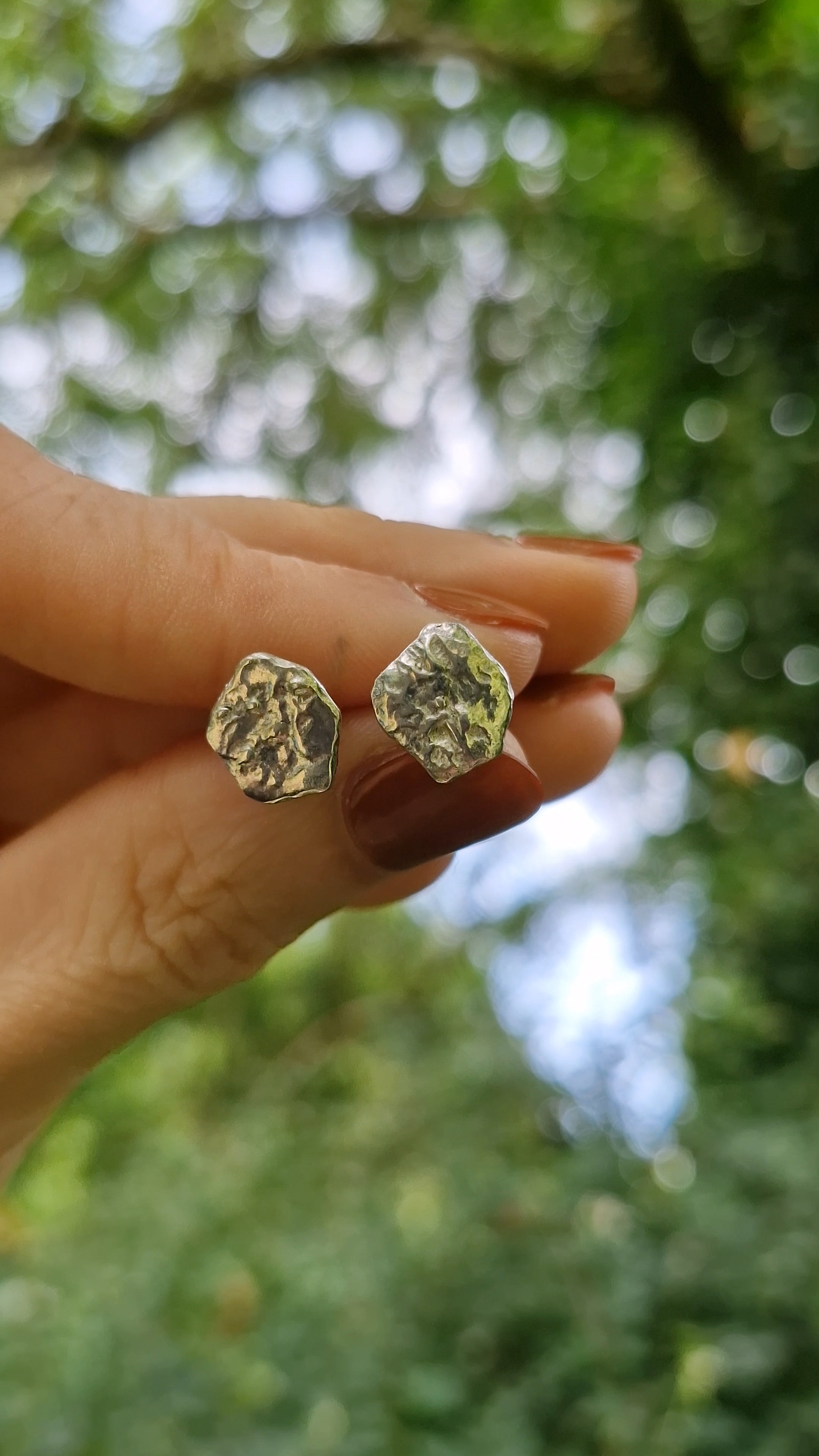 Molten Studs