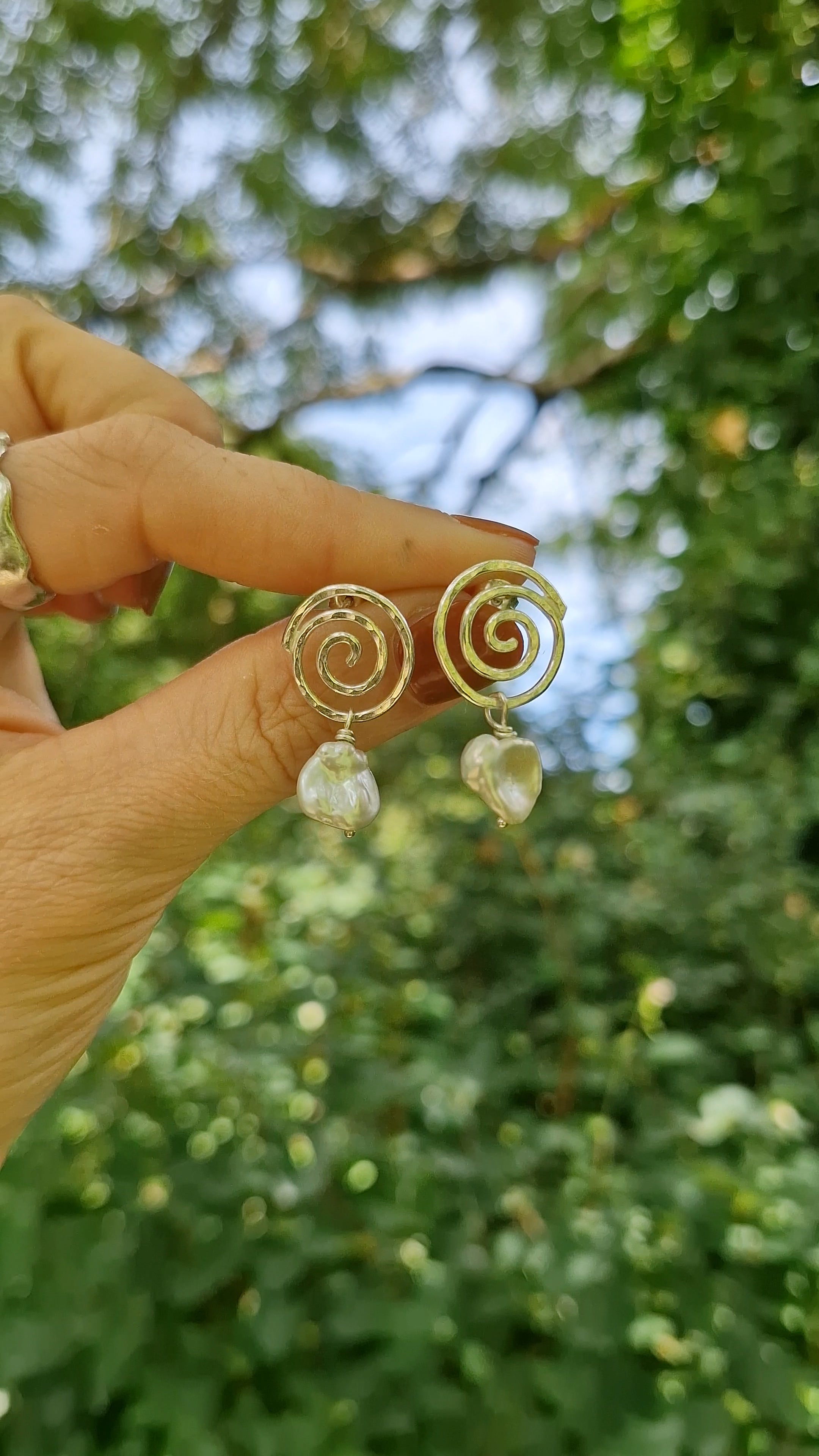 Spiral Pearl Studs