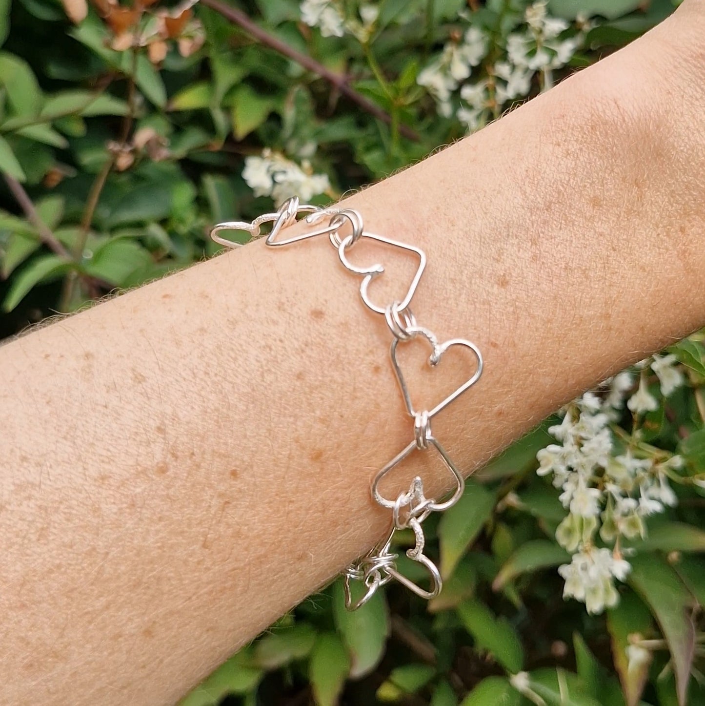 A line of hearts Bracelet