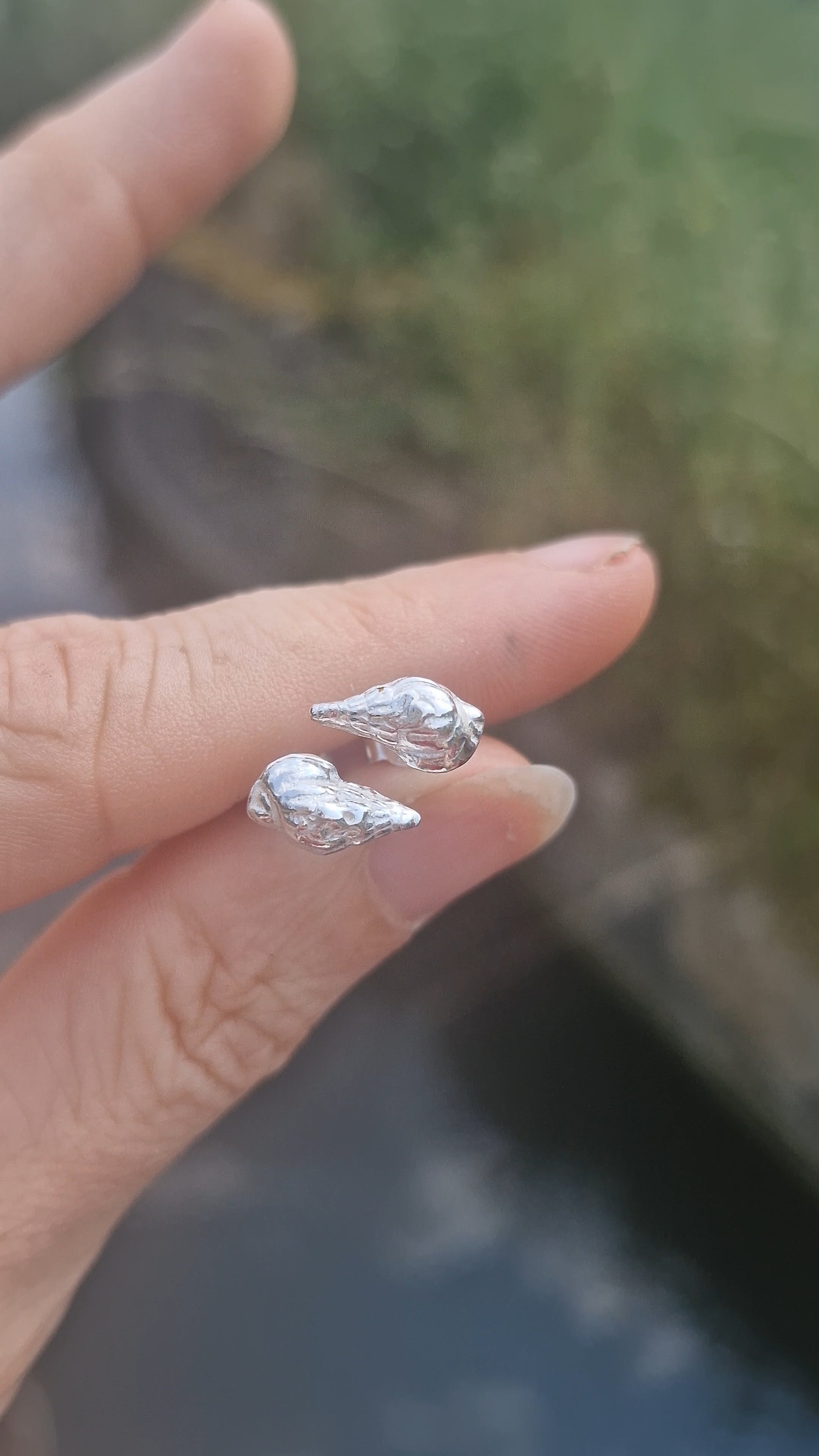 Shell Studs